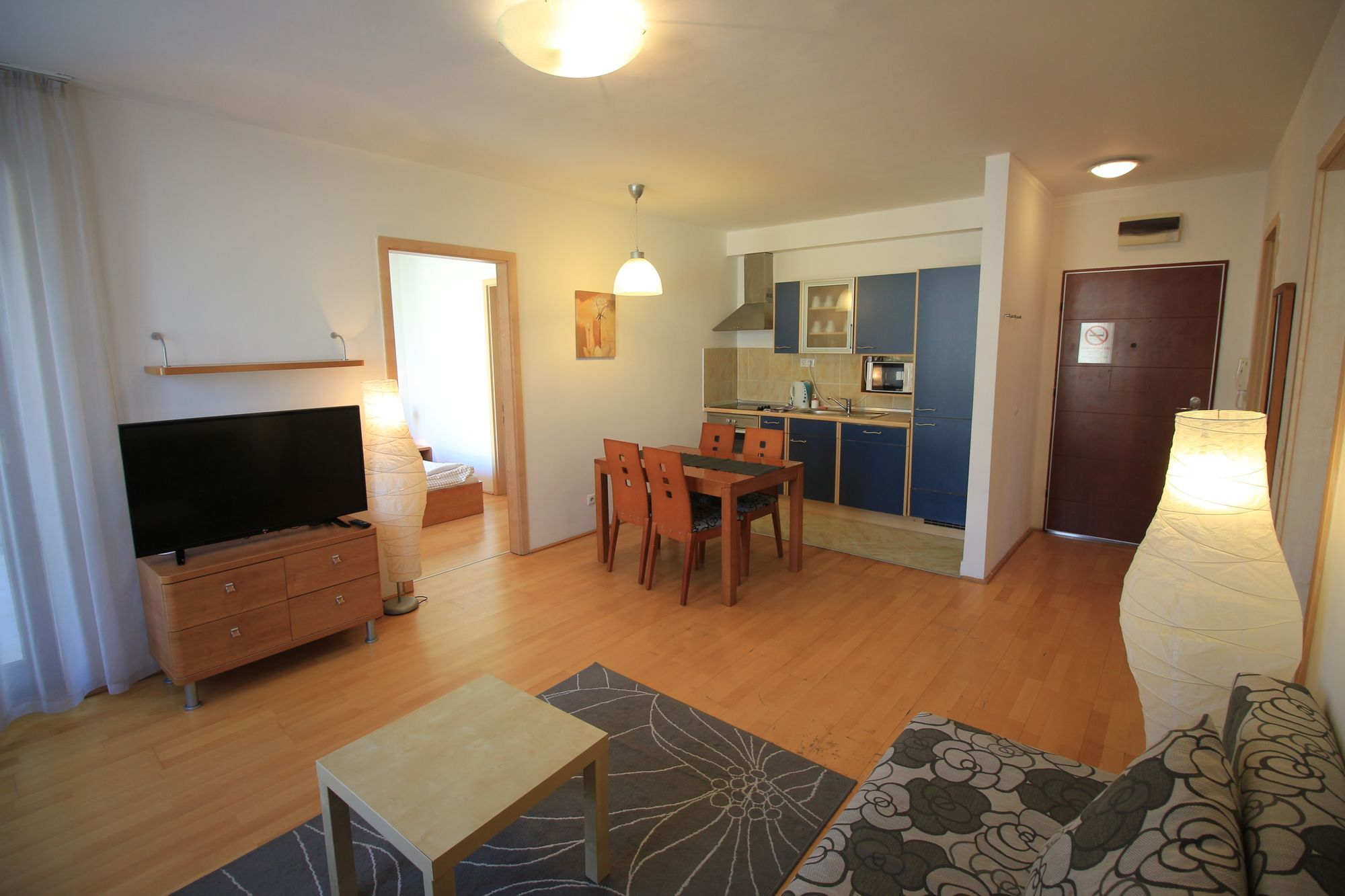Club 99 Apartments Βουδαπέστη Εξωτερικό φωτογραφία